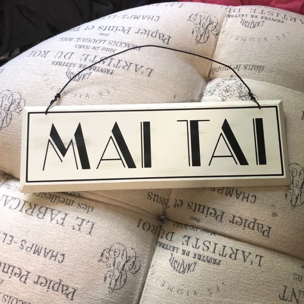 Michael Alan Designs Mai Tai wall sign